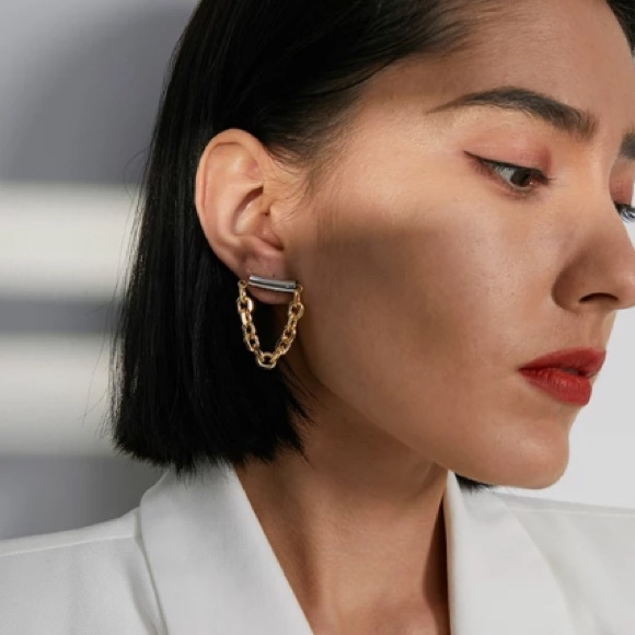 💛18K gold plated chain earrings - Picture 2 of 5